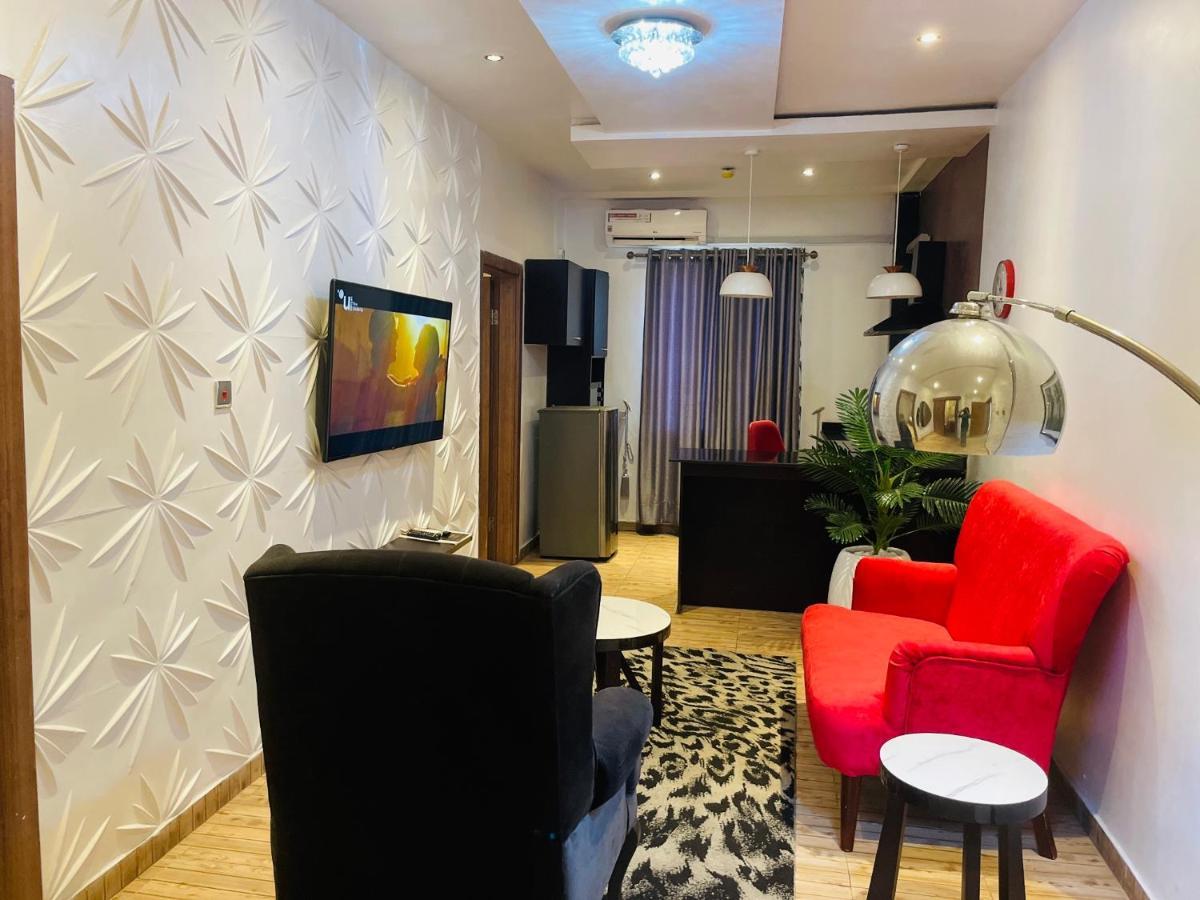 James Court Hotel & Luxury Apartments Леки Екстериор снимка