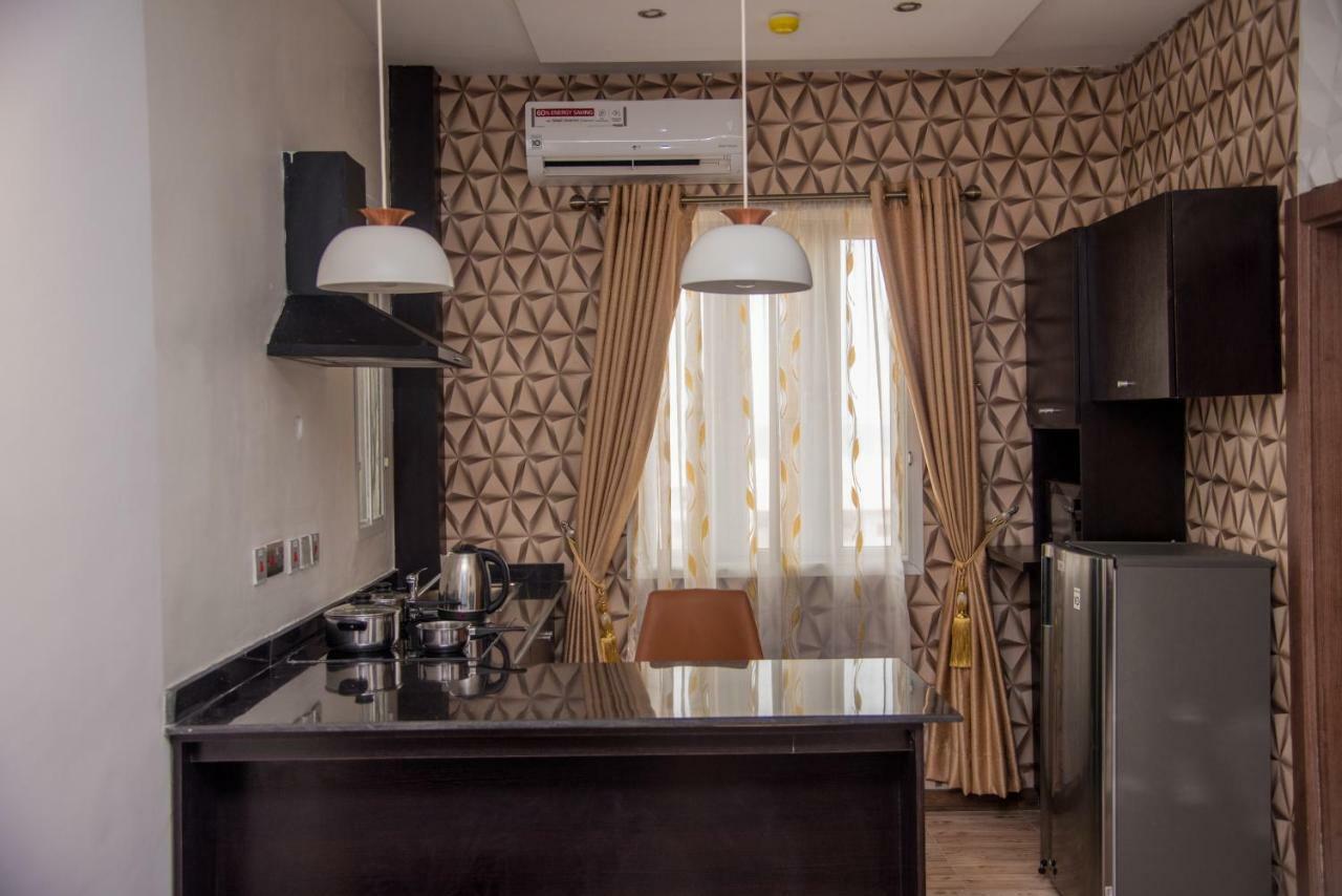 James Court Hotel & Luxury Apartments Леки Екстериор снимка
