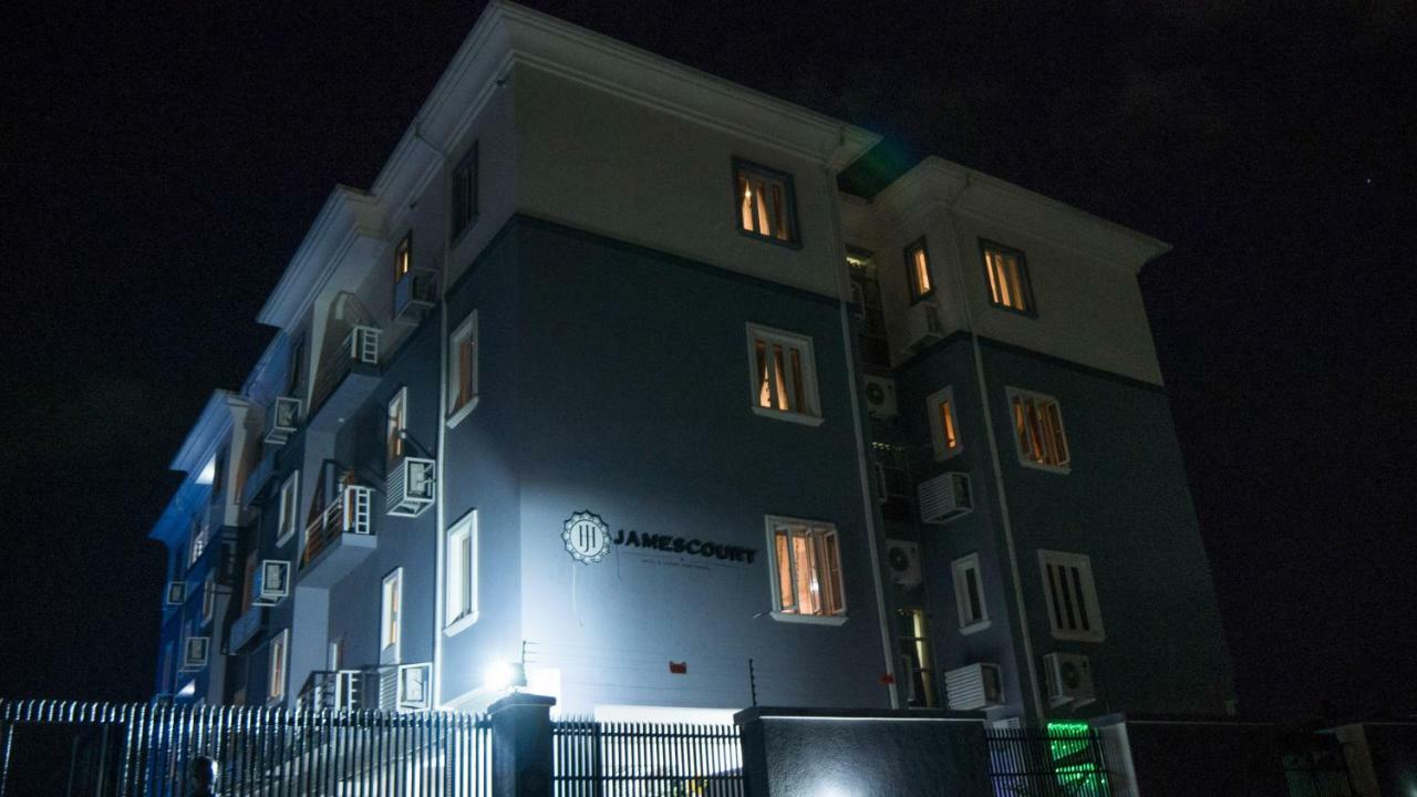 James Court Hotel & Luxury Apartments Леки Екстериор снимка